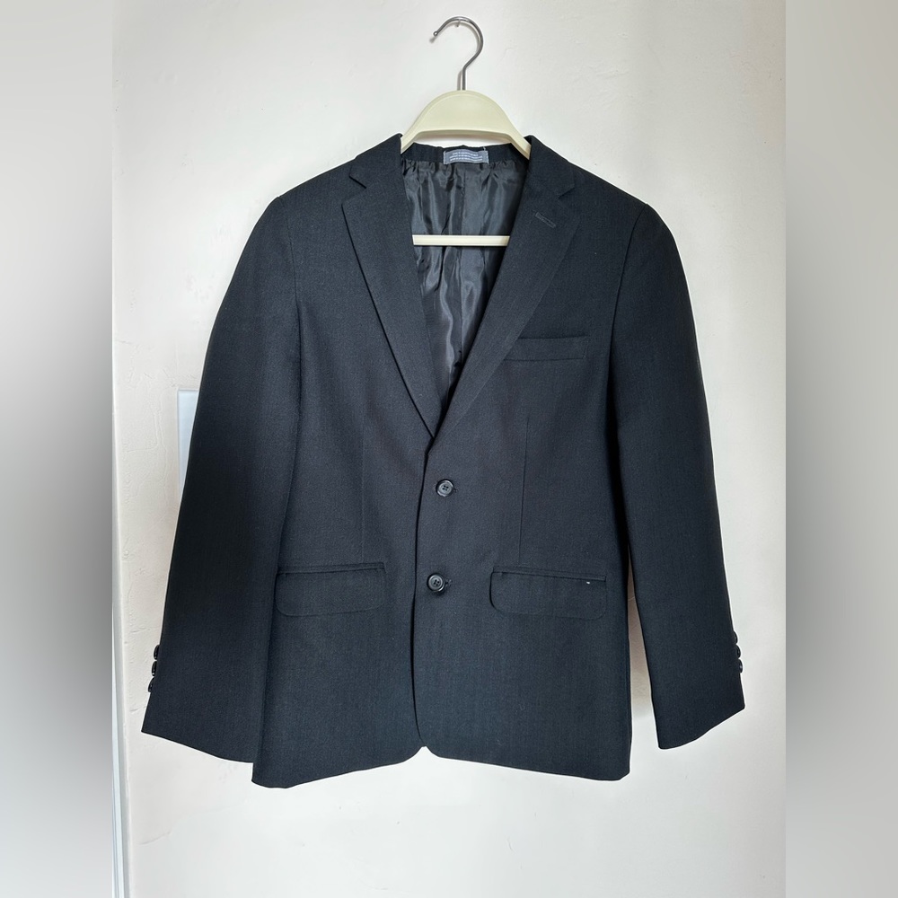 Van Heusen Black Boys Suit